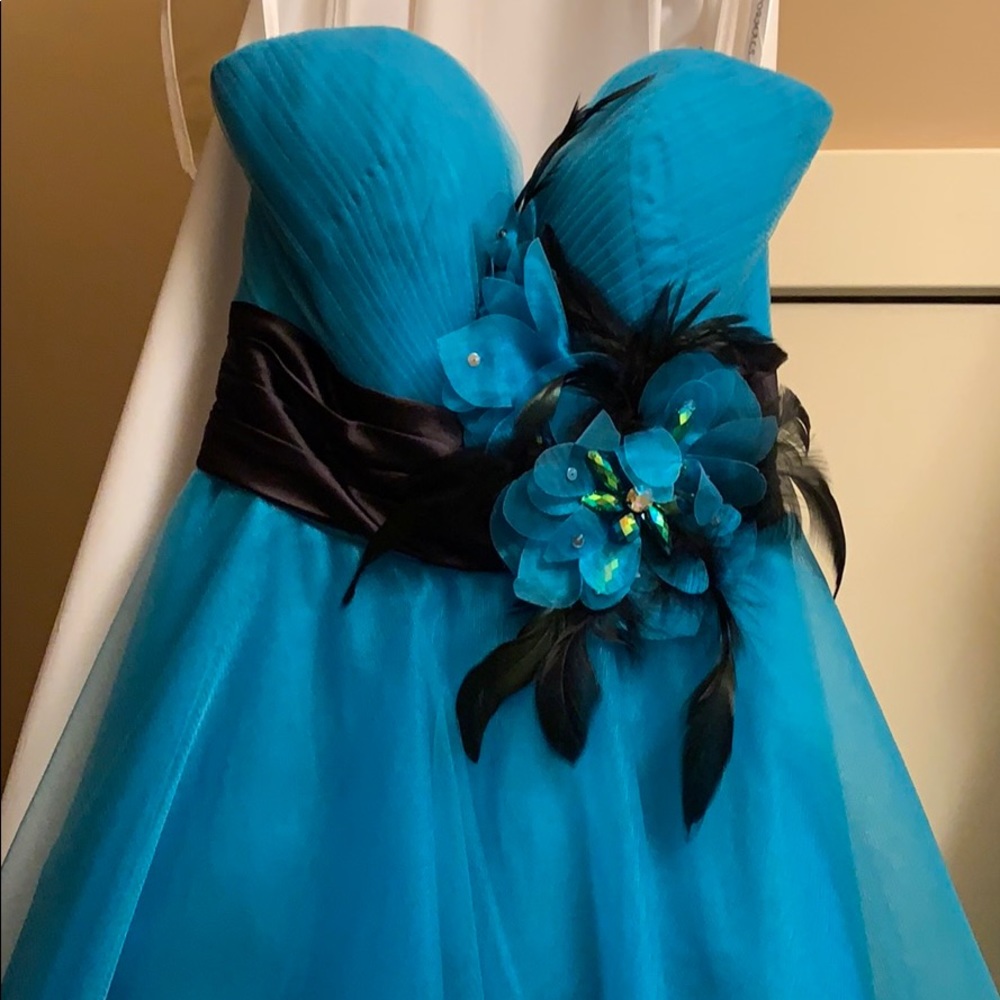 High-low prom dress